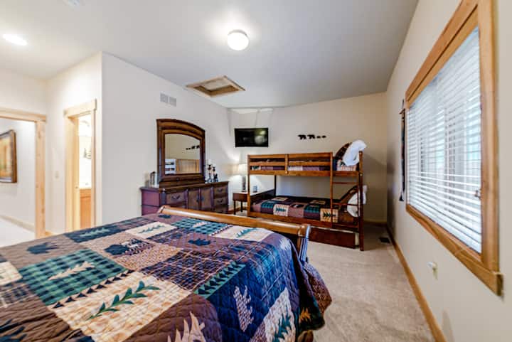 Camera (2), letto matrimoniale, due letti matrimoniali e letto singolo estraibile