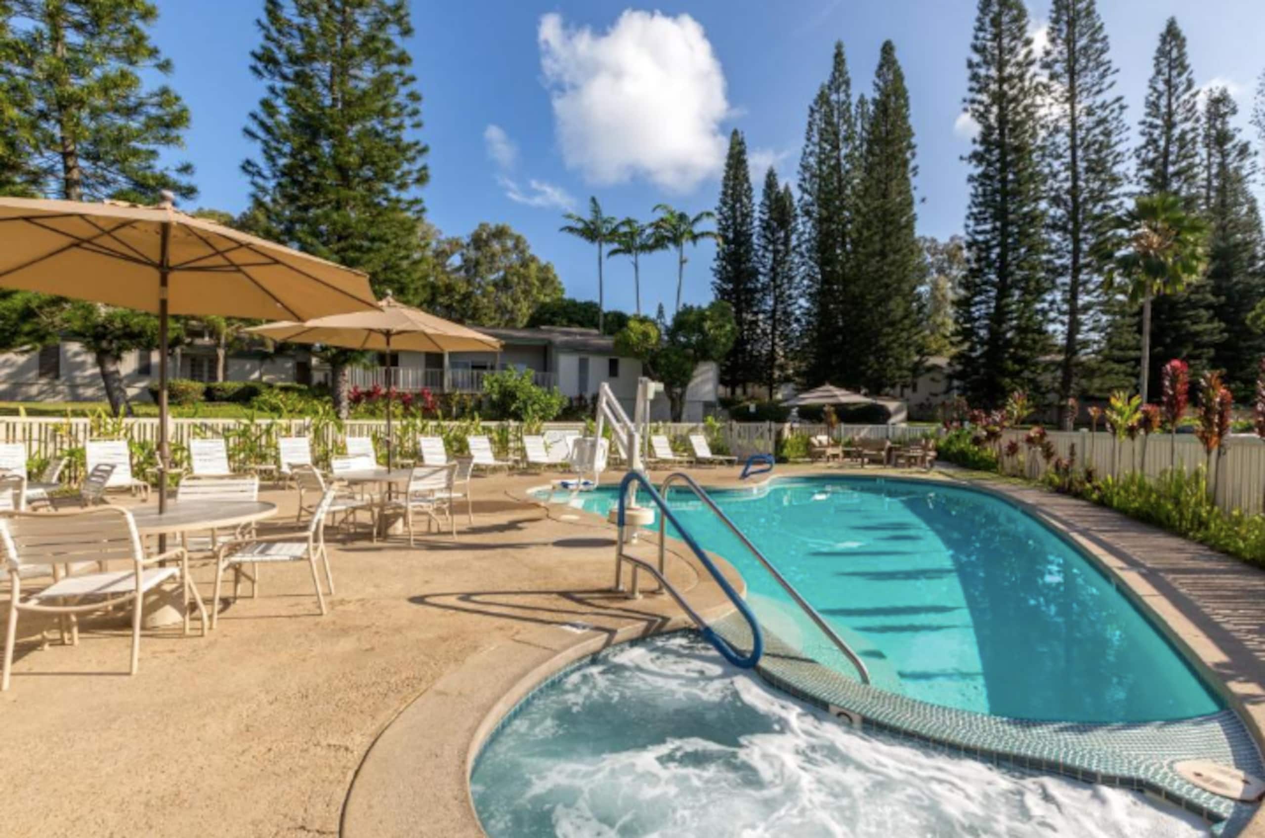 Condo in Princeville · ★5.0 · 1 bedroom · 2 beds · 1 bath - Image 5
