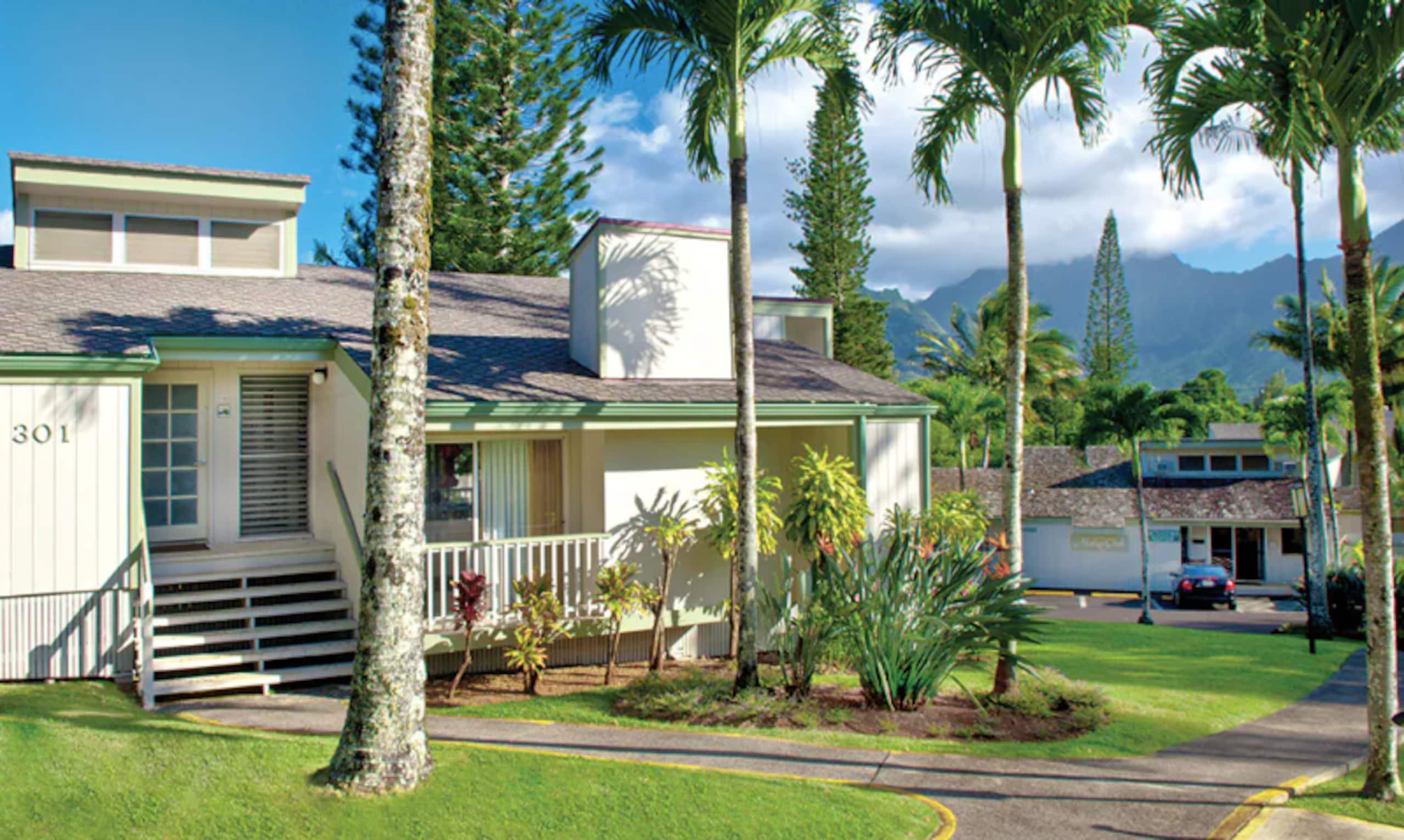 Condo in Princeville · ★5.0 · 1 bedroom · 2 beds · 1 bath - Image 27