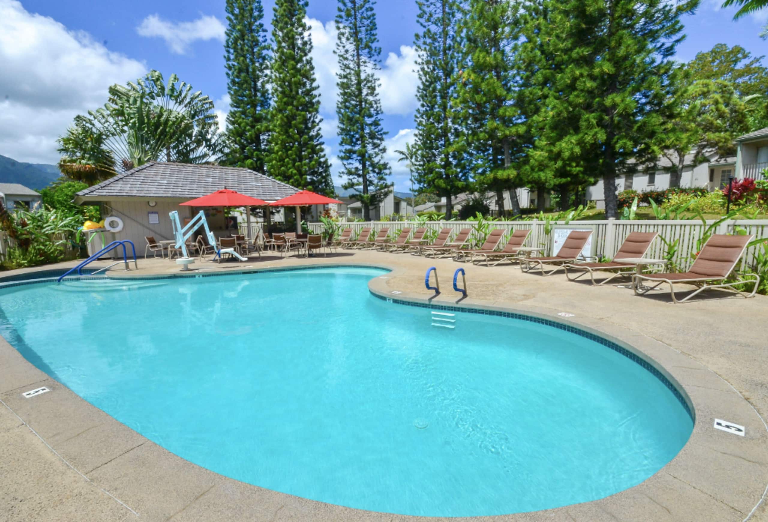 Condo in Princeville · ★5.0 · 1 bedroom · 2 beds · 1 bath - Image 17
