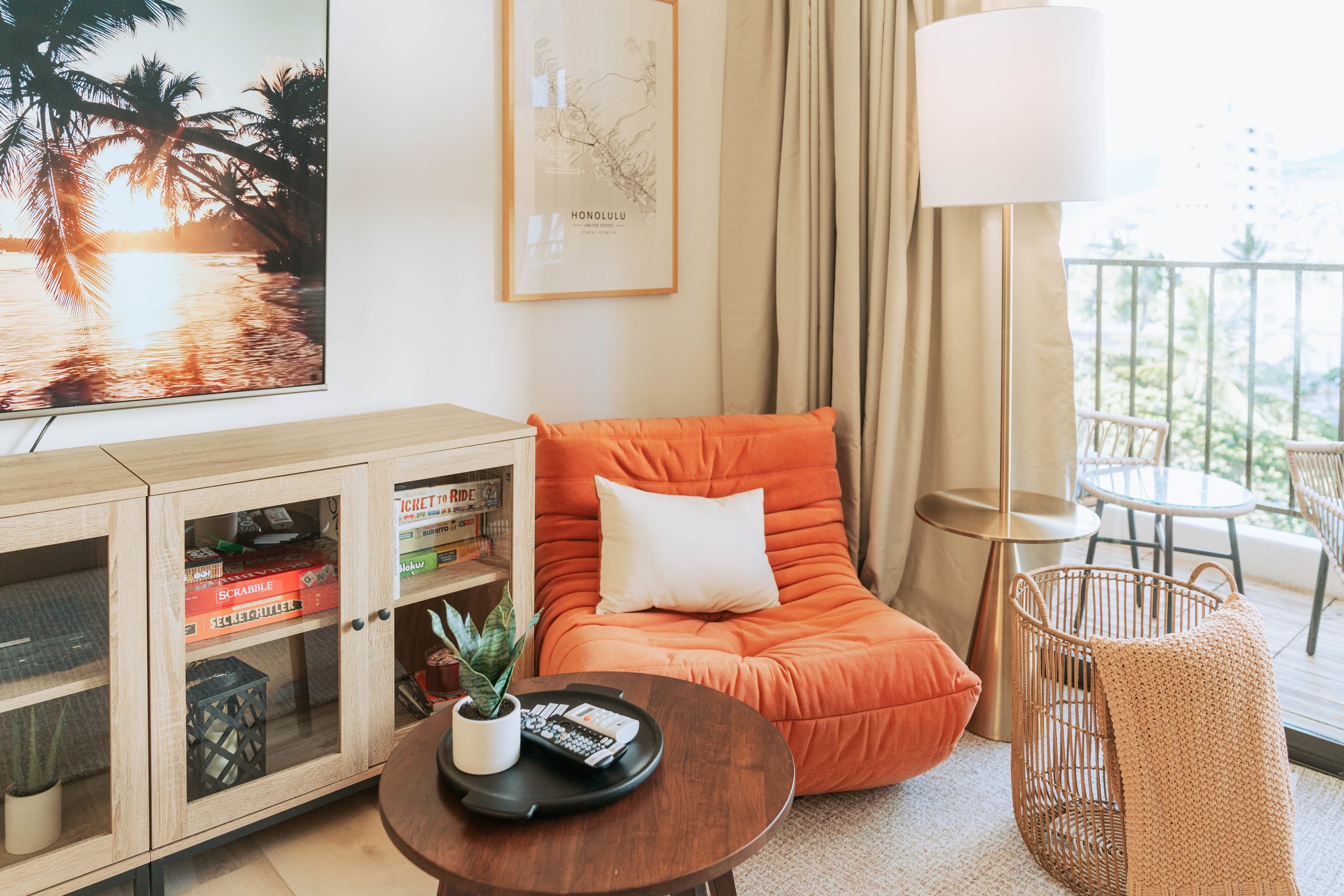 Cozy Family/Group Vacation Home w/ Free Parking! - Image 7
