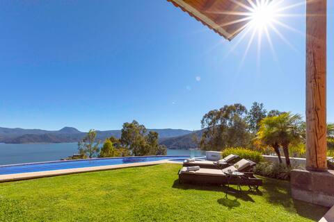 Luxury Home in Valle de Bravo, Mexico.