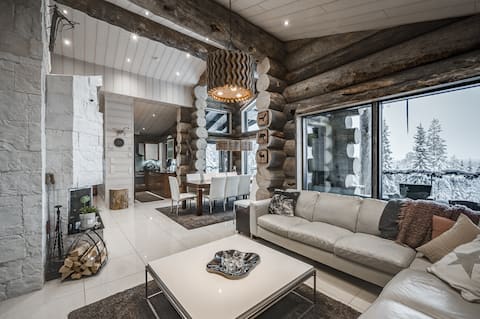 Lovely log cabin in the peace of nature