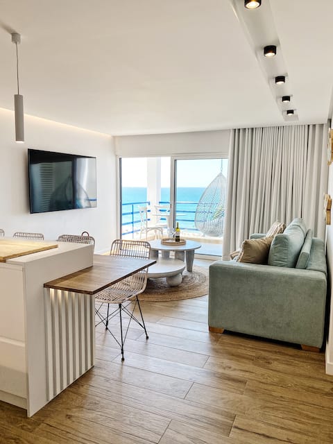 Imóvel de sucesso: Beachfront Apartment in Quarteira | SAL em Loulé