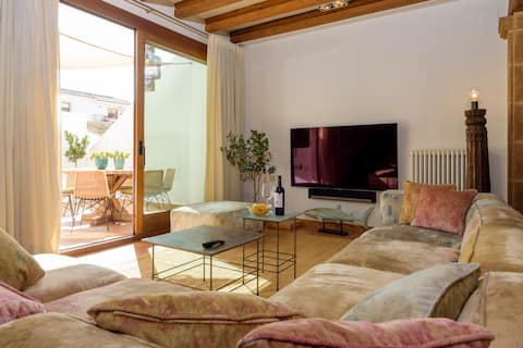 Top Airbnb: Luxury townhouse in old town Javea. en Xàbia / Jávea