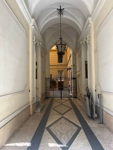 Downtown Srl – The Great Green gallery image 3