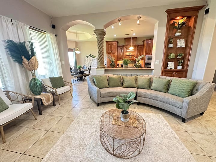 Weslaco Vacation Rentals & Homes Texas, United States Airbnb