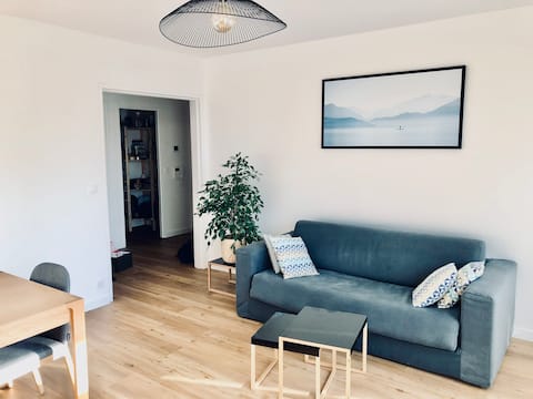 Popular Airbnb listing: Le Chesnay Apartment – Versailles 3 rooms in Le Chesnay Rocquencourt