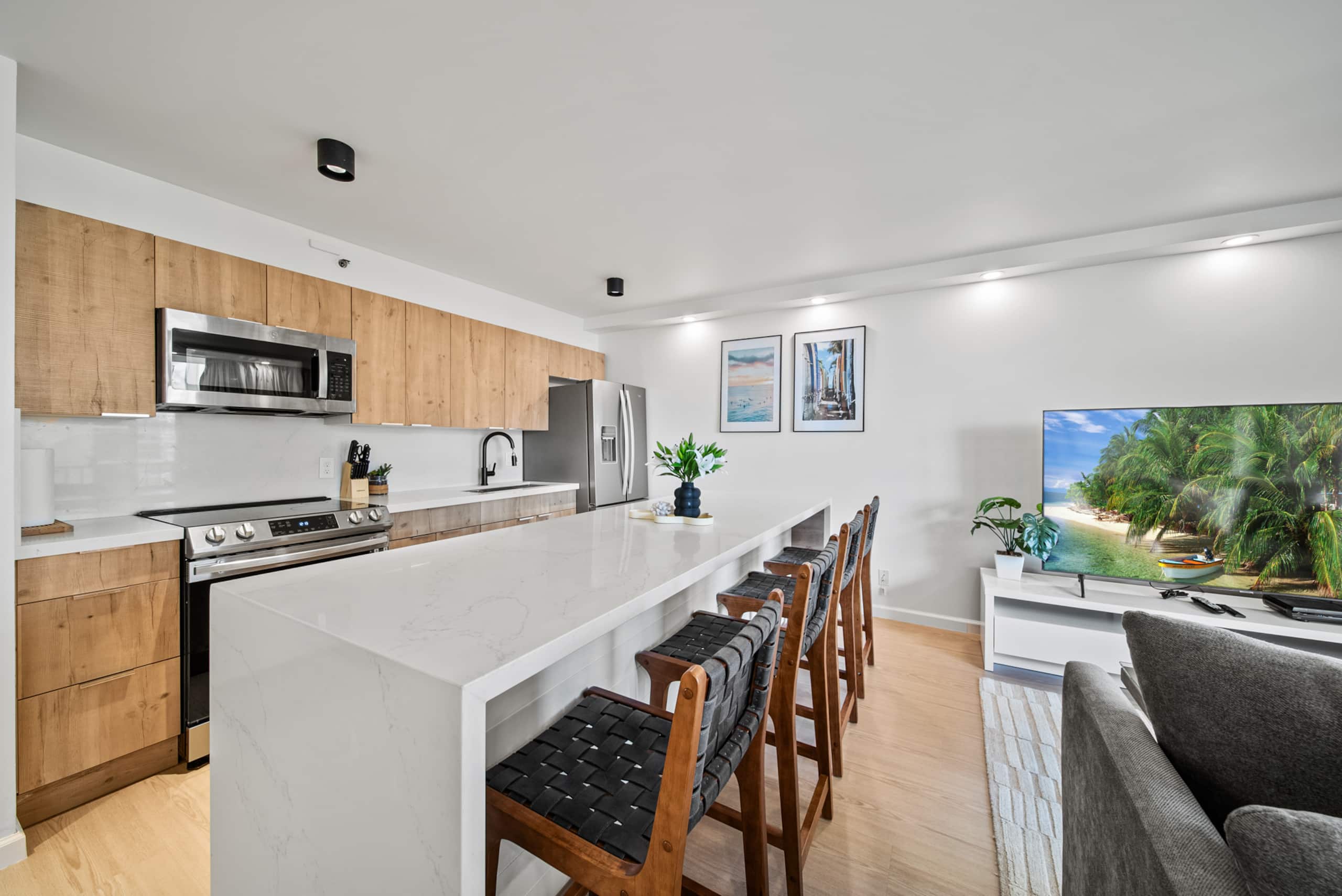 Boutique 1bdrm w/Free Parking - Image 5