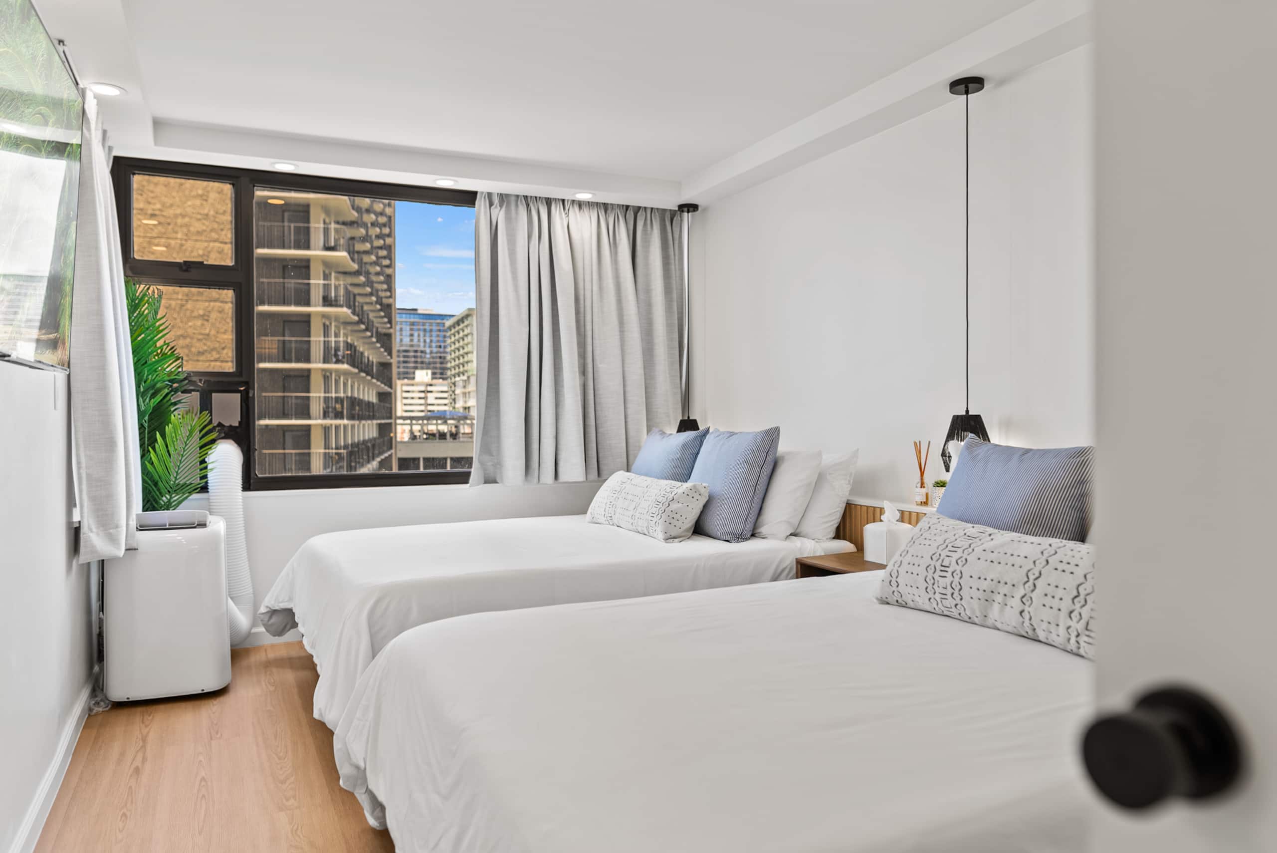 Boutique 1bdrm w/Free Parking - Image 14