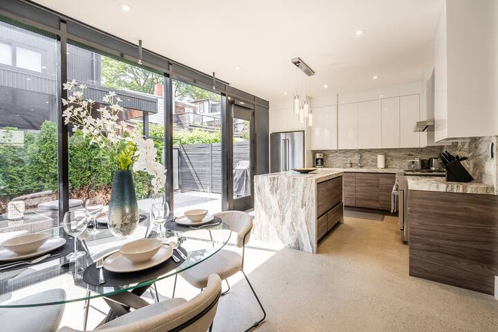 Incredible Modern 2BR Home with Spacious Terrace! gallery image 4