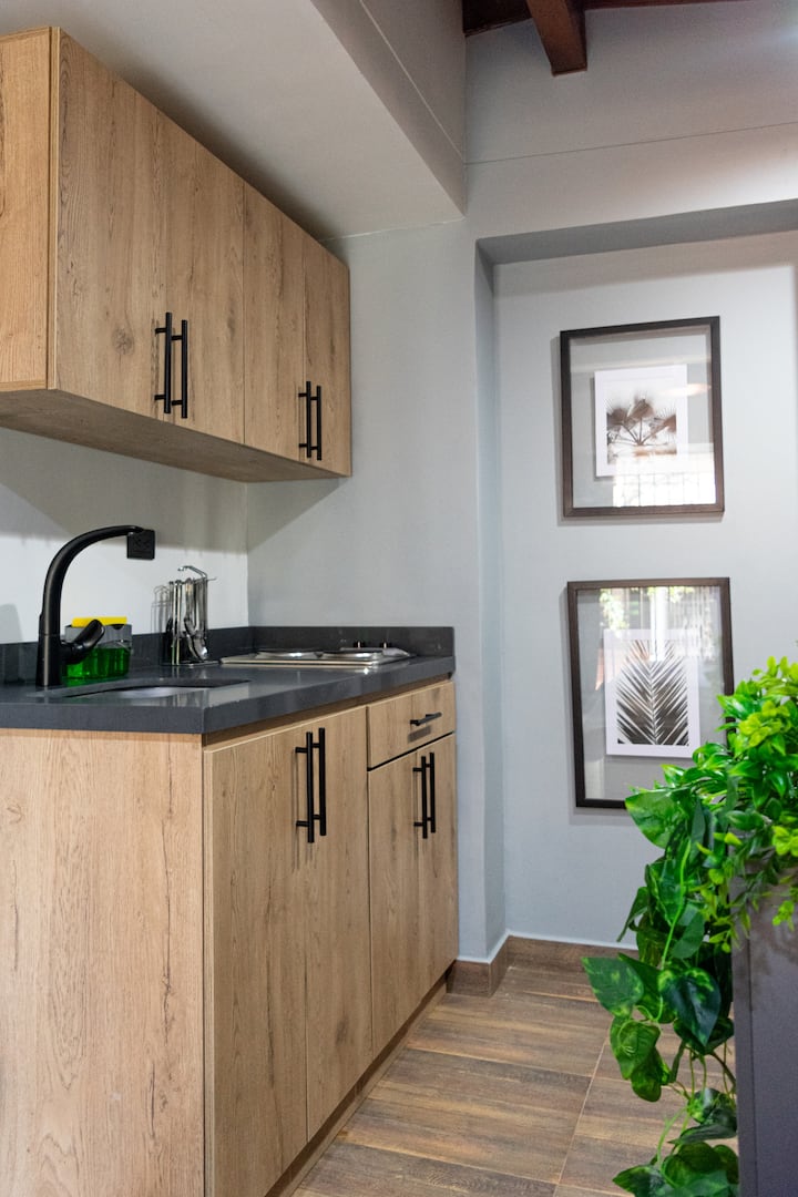 Loft En Laureles Ac/balcón/piscina/wifi/turco - Medellín