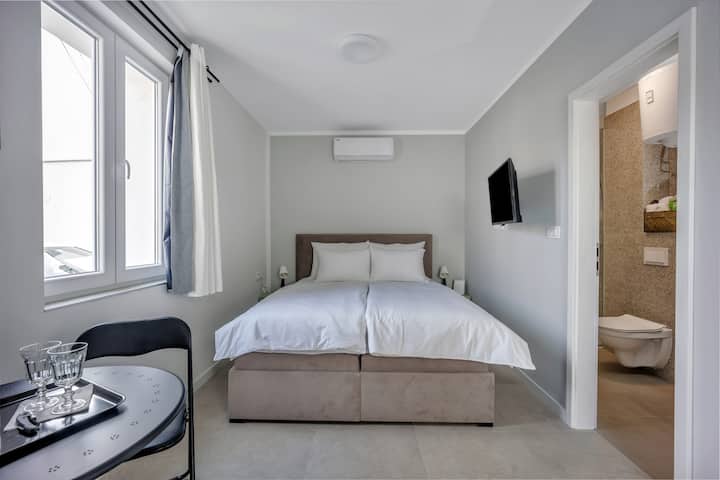 Ground Floor Studio Yucca - Trogir