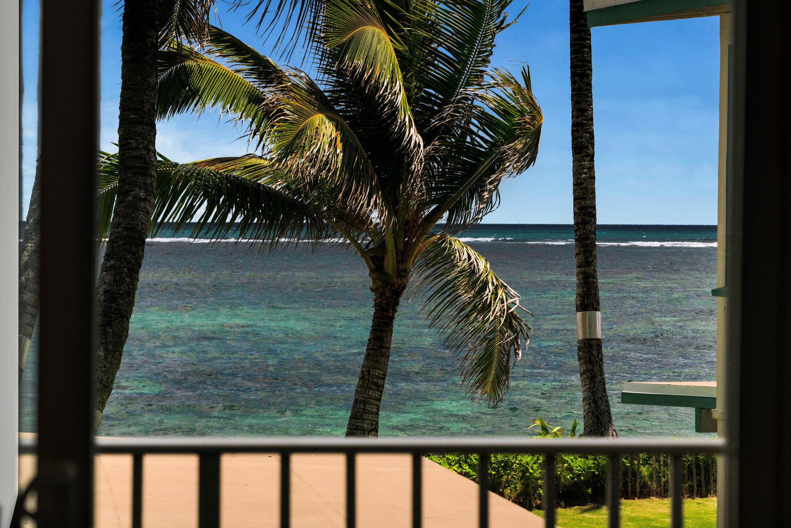 Condo in Hauula · ★4.82 · Studio · 2 beds · 1 bath - Image 19