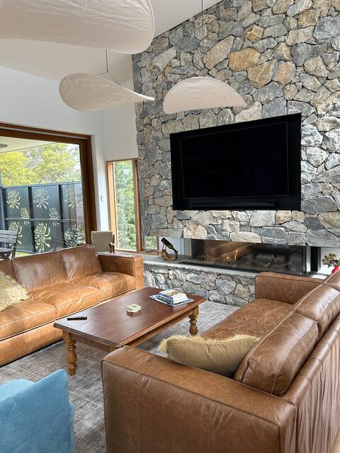 The Heights - entire luxury home.