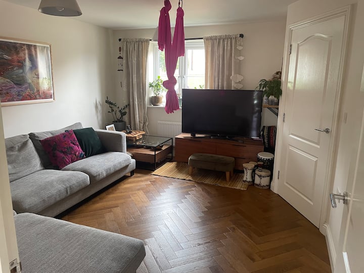 Stunning Family Friendly Home - Milton Keynes