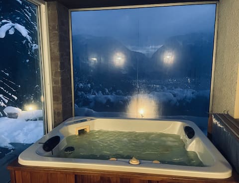 Big Jacuzzi Skiing Apartment