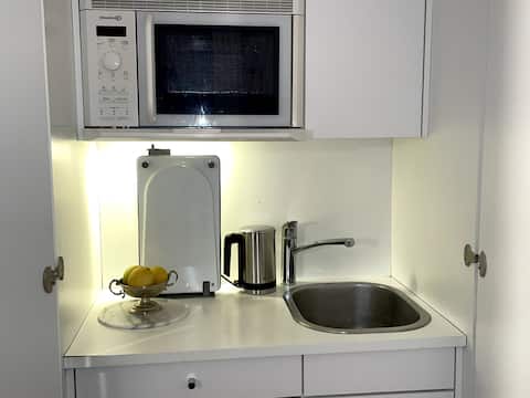 Successful Airbnb property: Loft Apartment Zurich Old Town in Rathaus