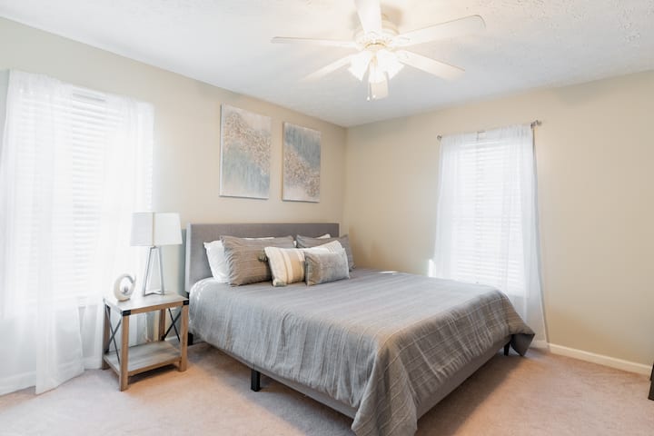 საძინებელი 1