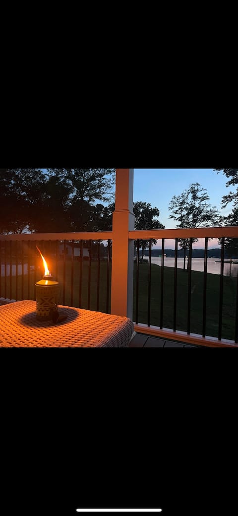 Quiet Lake Cottage