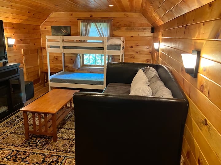 Lakefront Home With Hot Tub. - 巴勒莫