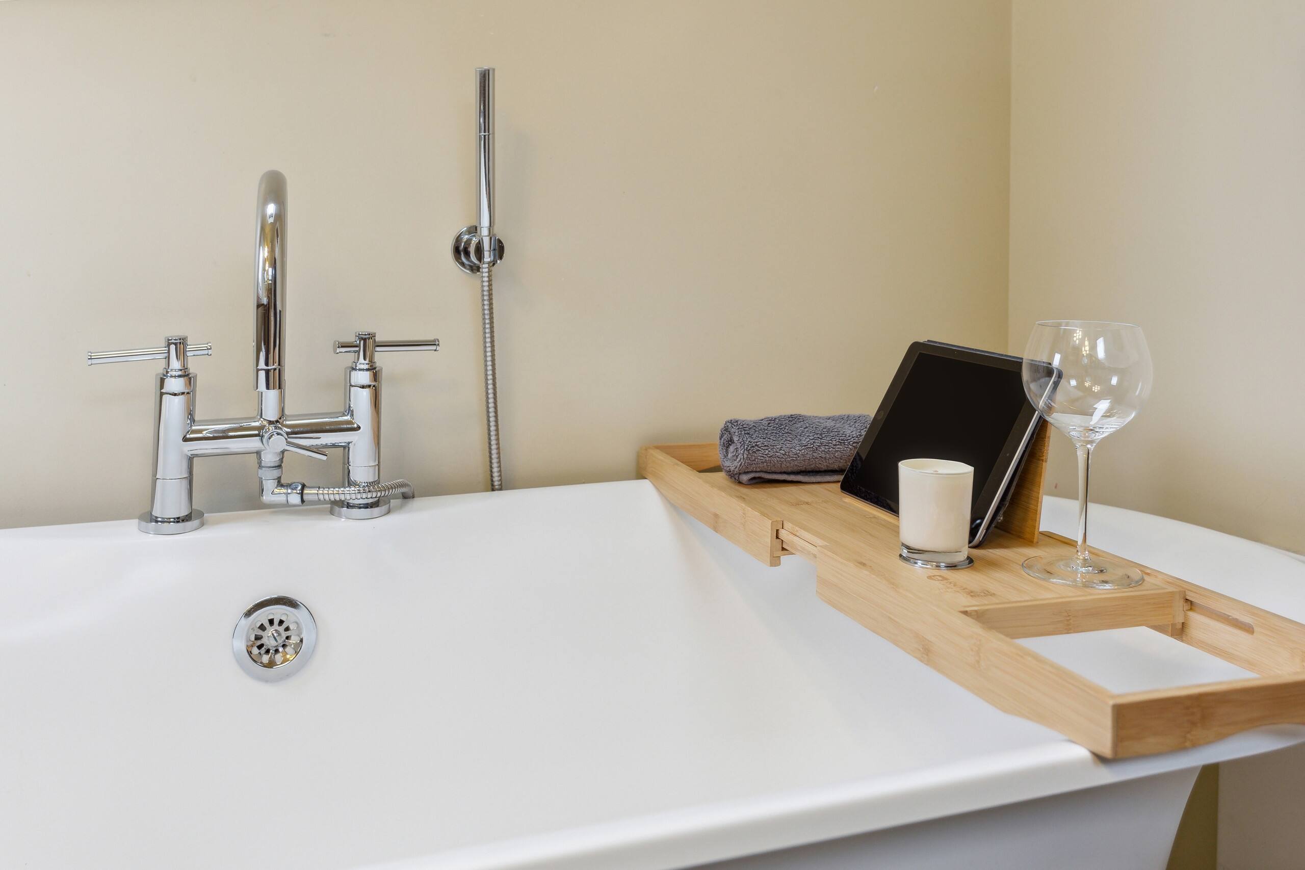 Home in San Francisco · ★5.0 · 3 bedrooms · 3 beds · 3 baths - Image 40