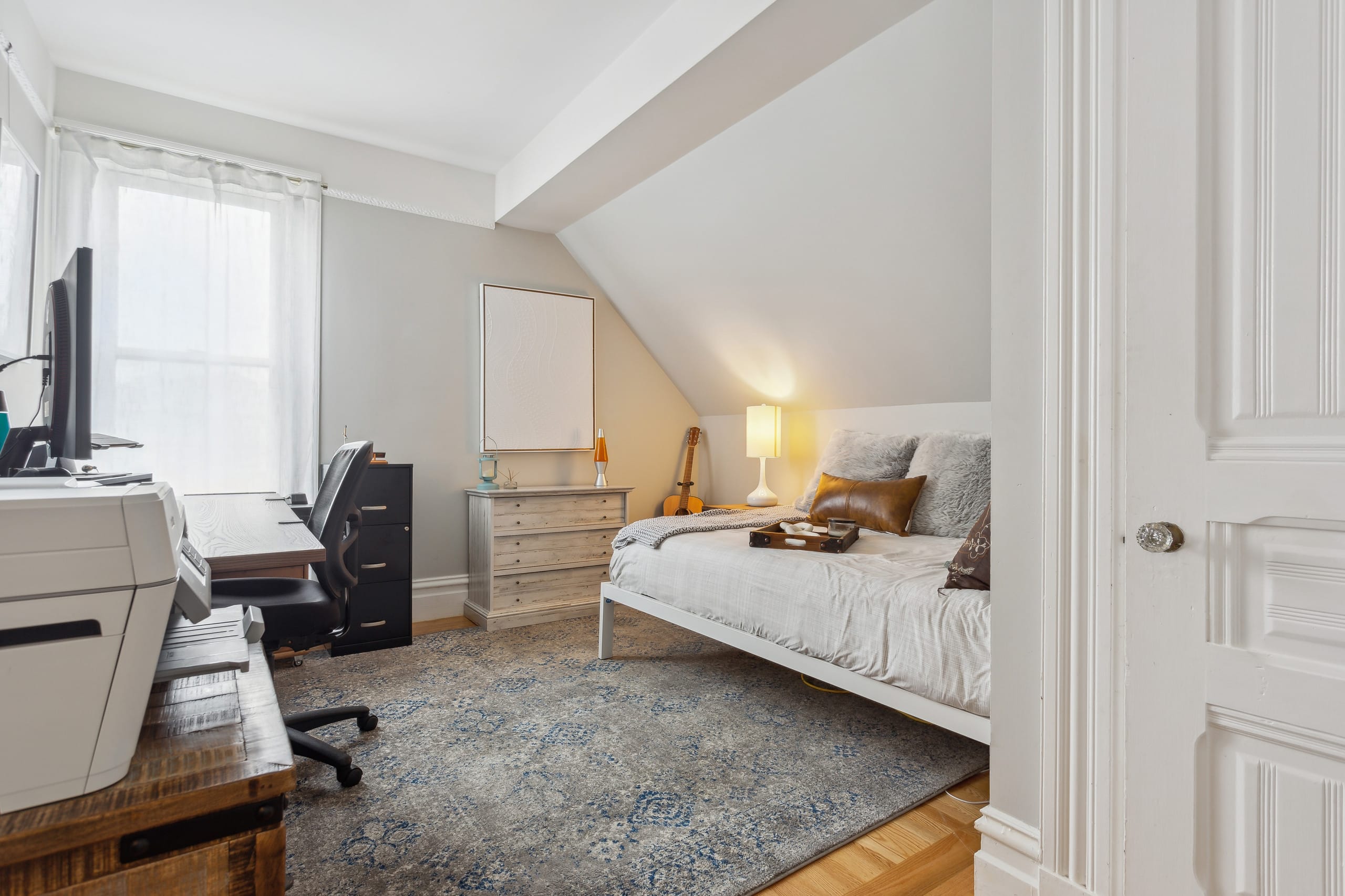 Home in San Francisco · ★5.0 · 3 bedrooms · 3 beds · 3 baths - Image 31