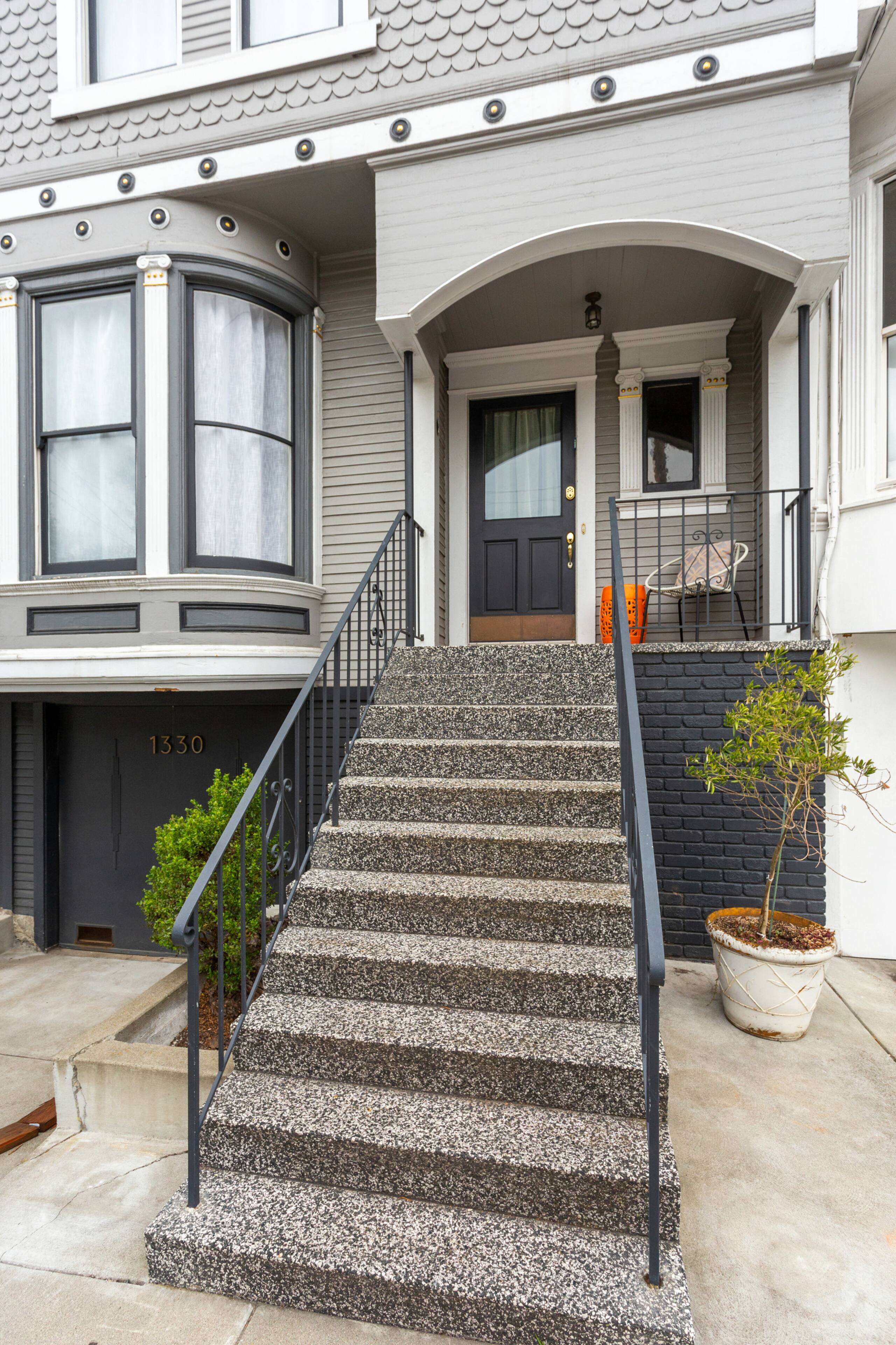 Home in San Francisco · ★5.0 · 3 bedrooms · 3 beds · 3 baths - Image 61