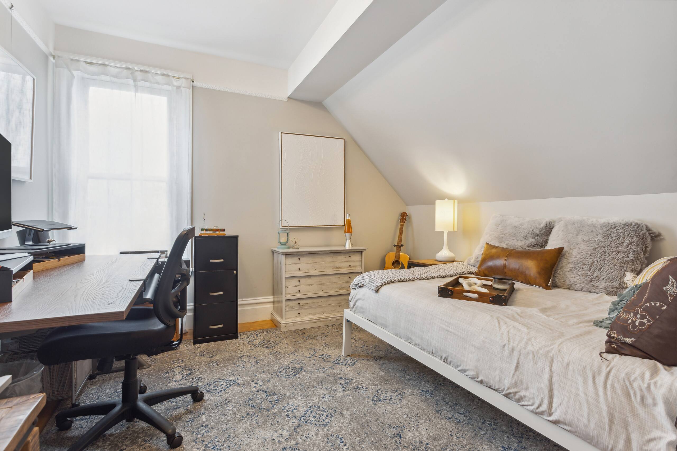 Home in San Francisco · ★5.0 · 3 bedrooms · 3 beds · 3 baths - Image 42
