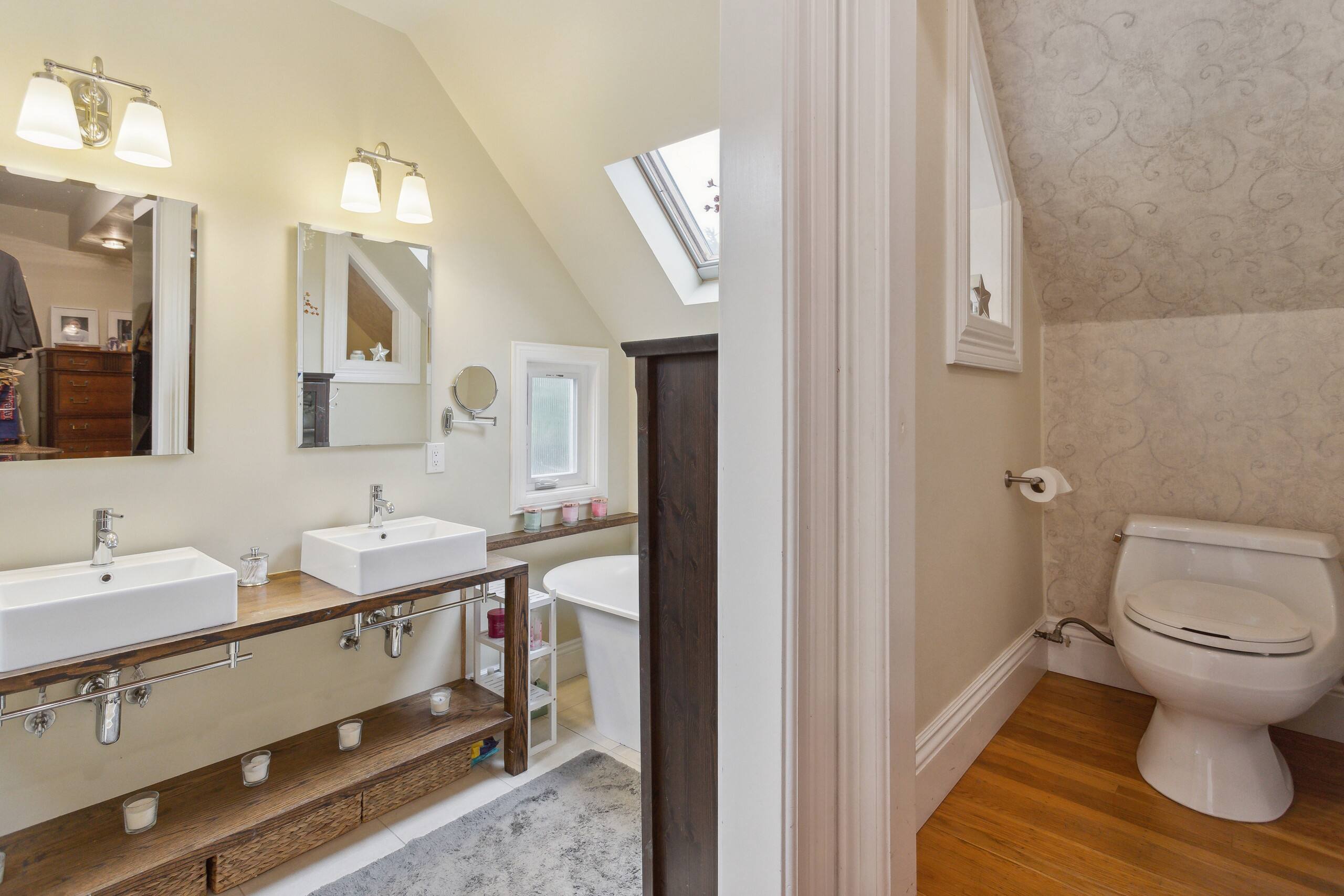 Home in San Francisco · ★5.0 · 3 bedrooms · 3 beds · 3 baths - Image 35