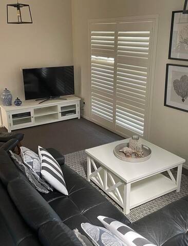 Gaagal Warruun gallery image 4