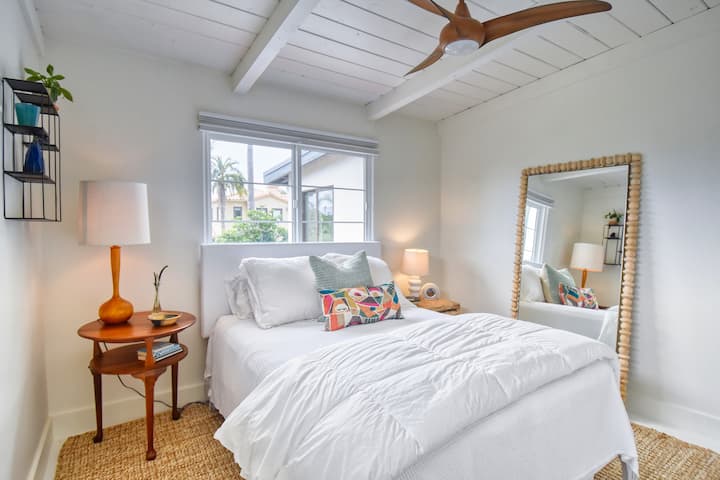 Dhoma e dytë e gjumit me krevatin dopio "queen"