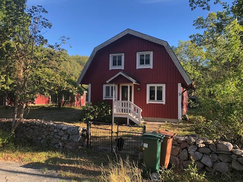 Lovely Aspö - Bäckavägen 3
