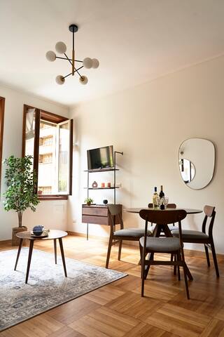 Cozy Duomo: Elegant & Quiet, 300m from Cathedral gallery image 2