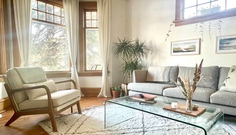 Welcoming & Comfortable Character Home