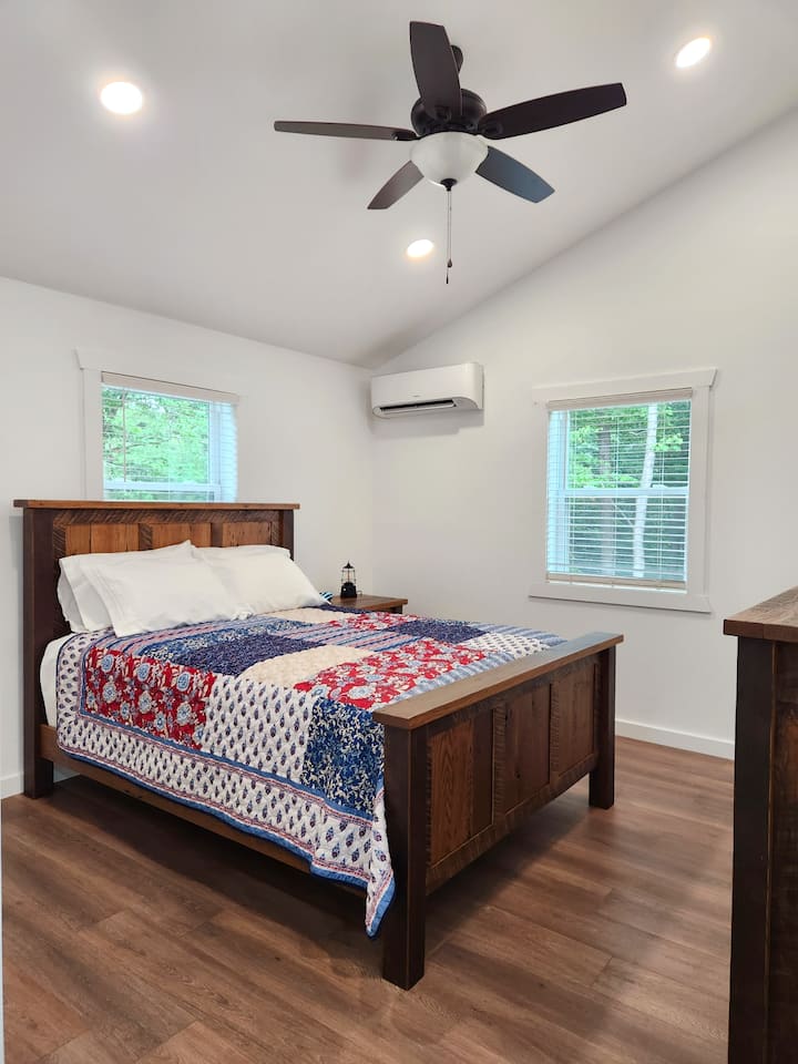 Upstairs loft queen bedroom 3 with queen size bed. *There is no door for this room it is designed to be open.