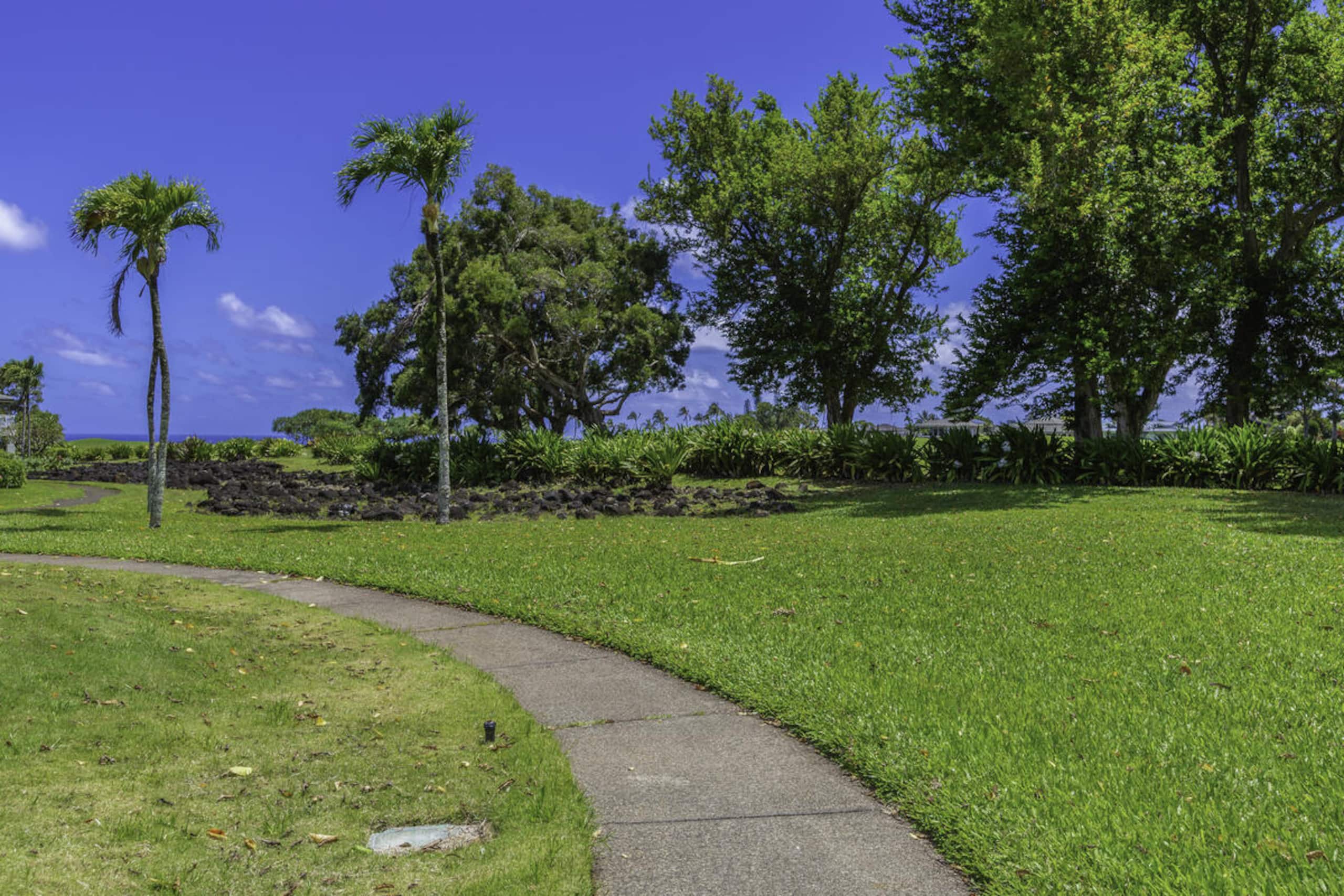 Condo in Princeville · ★4.81 · 1 bedroom · 2 beds · 2 private baths - Image 19