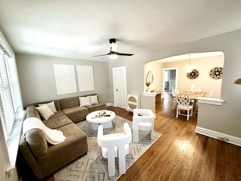 Cozy Duplex I Centrally Located