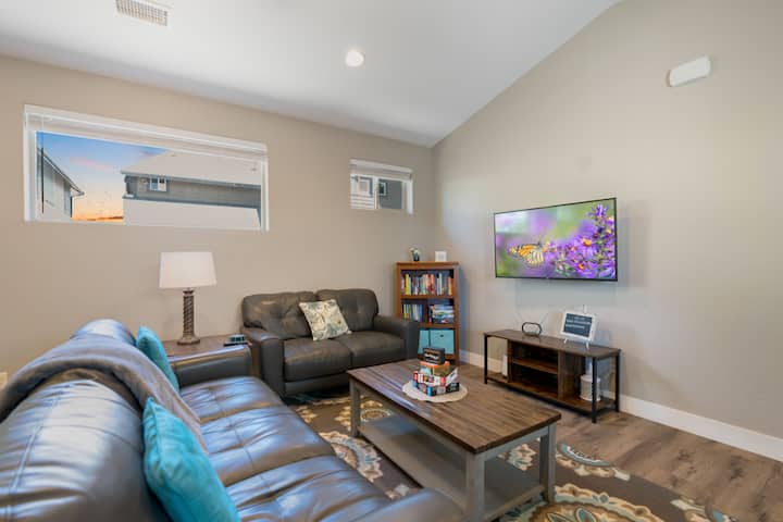 Modern Midtown Home - Flagstaff, AZ