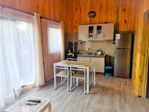 Popular Airbnb listing: Cabin 5 in Los Ángeles