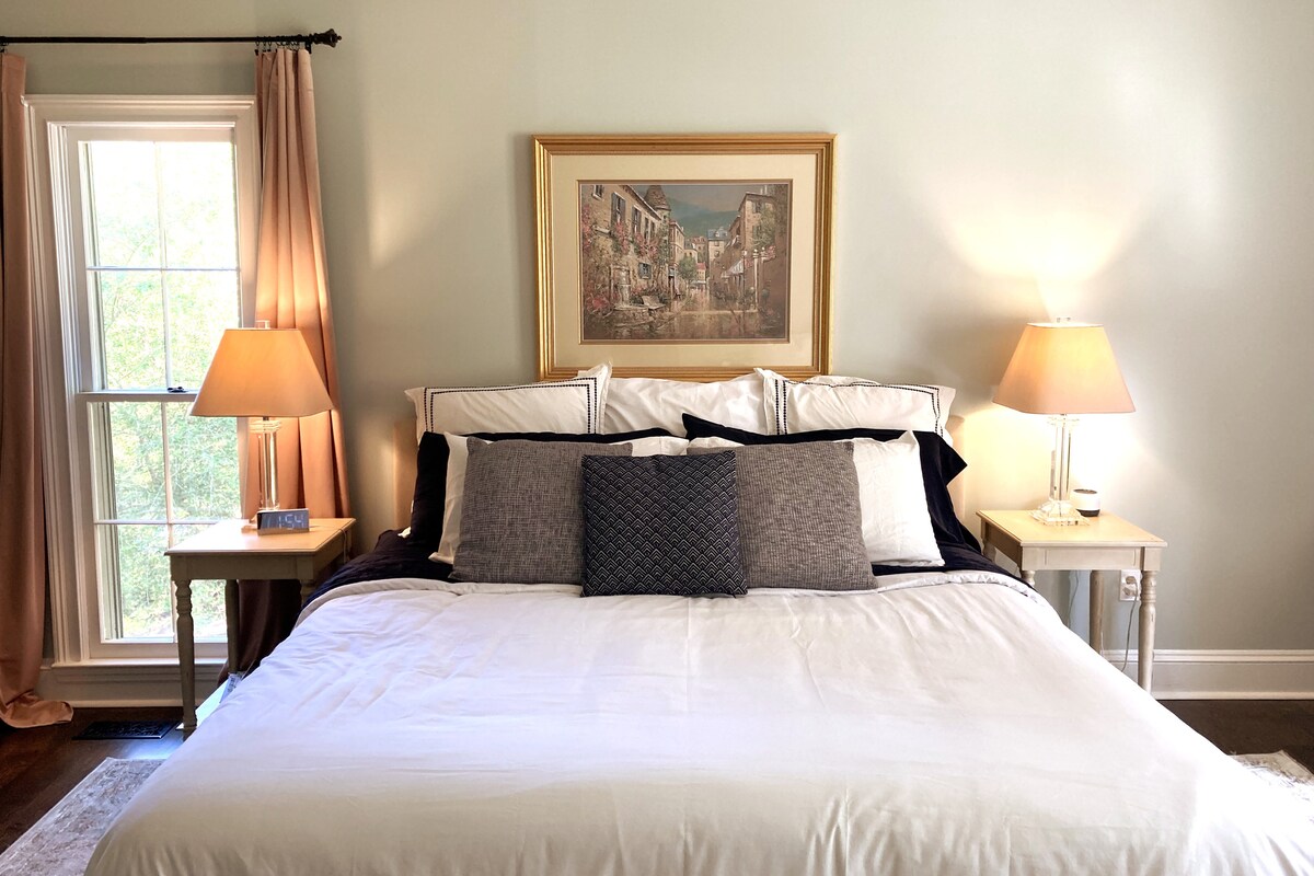 סוויטת הורים. מזרן קינג סייז נקטר.