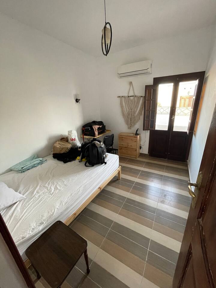 Dhomë gjumi 2