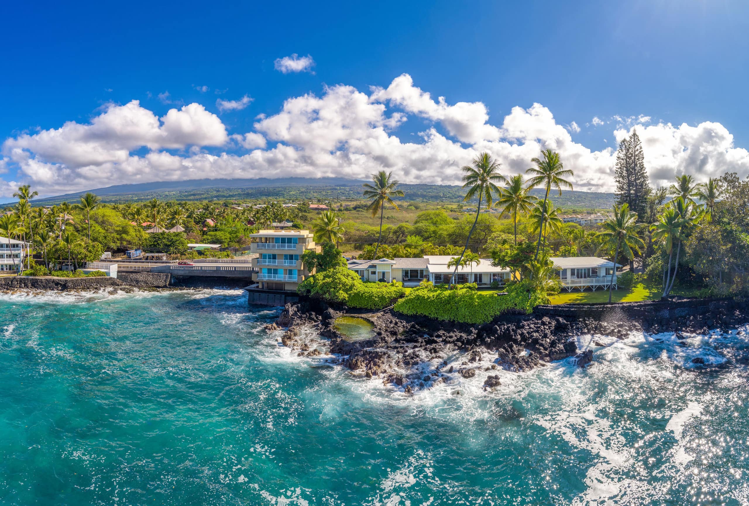 Home in Kailua-Kona · ★4.97 · 4 bedrooms · 5 beds · 3 baths - Image 61