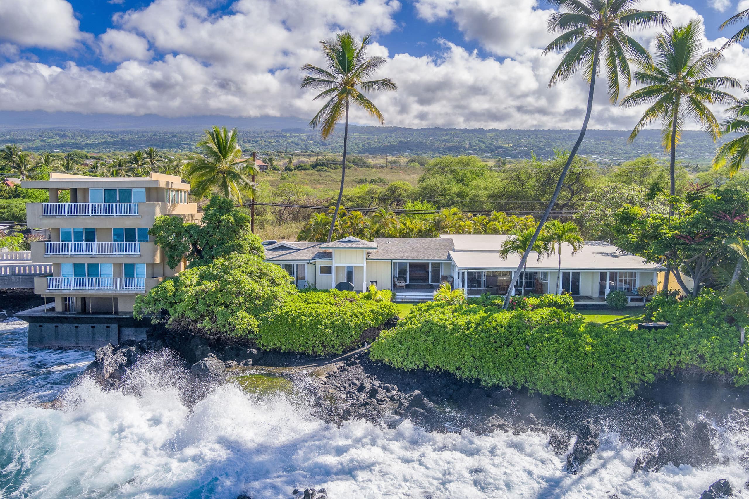 Home in Kailua-Kona · ★4.97 · 4 bedrooms · 5 beds · 3 baths - Image 57