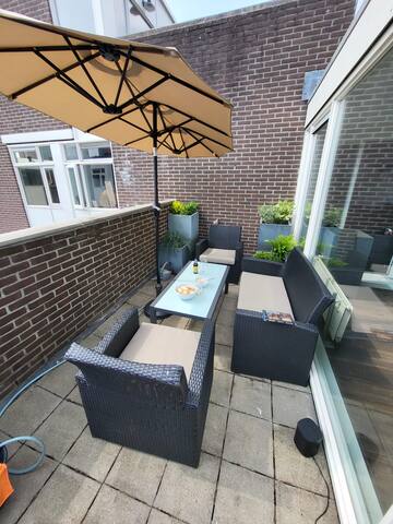 Large 3 bed appartment in center gallery image 3