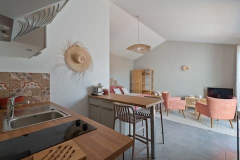 Airbnb performant: Studio Cocon Enea Bidart, quiet and comfortable à Bidart