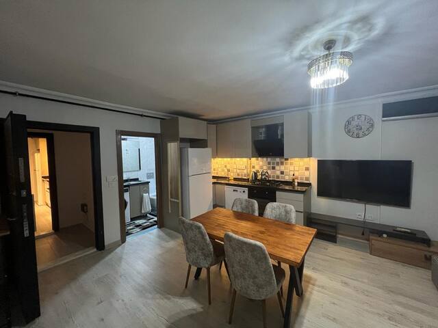 Taksim’e yakın 3+2 full daire gallery image 2