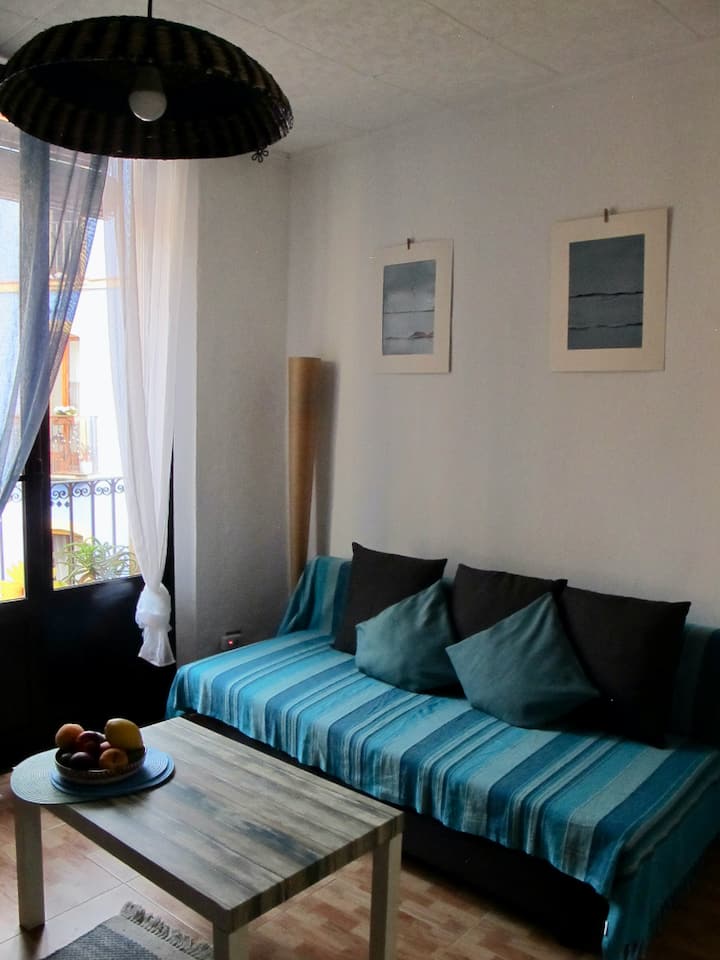 Sea, History And Great Food - El Gat - Tarragona, España