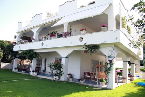 Casa Nando | Beachfront villa in San Lucido