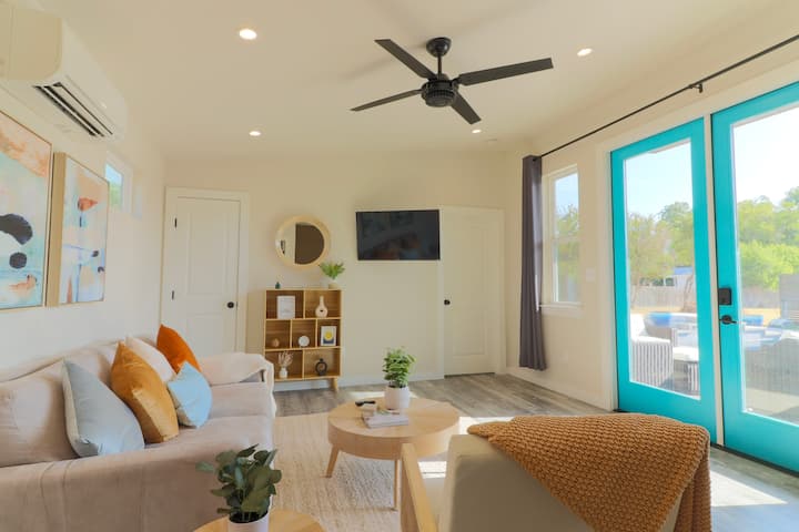 South Austin 1br Casita | Cozy, Private & Quiet - Buda, TX